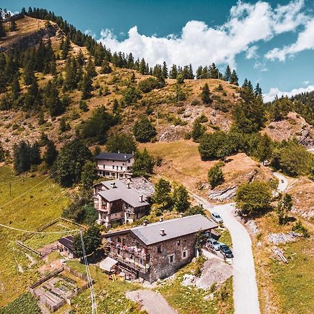 Agri-B&B Lou Col Canosio Esterno foto