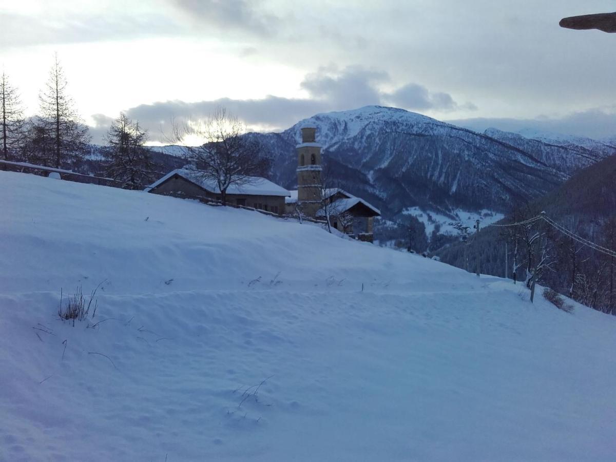 Agri-B&B Lou Col Canosio Esterno foto