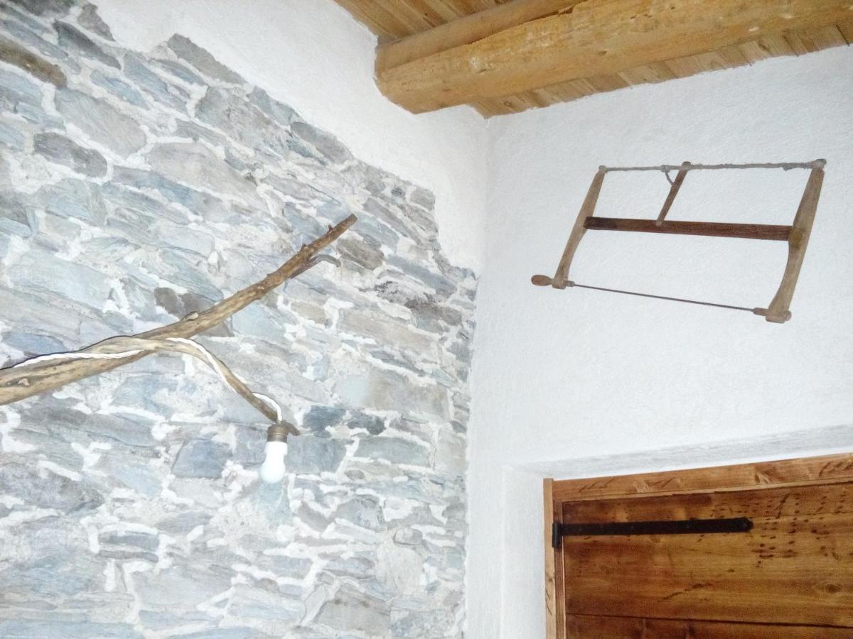 Agri-B&B Lou Col Canosio Esterno foto