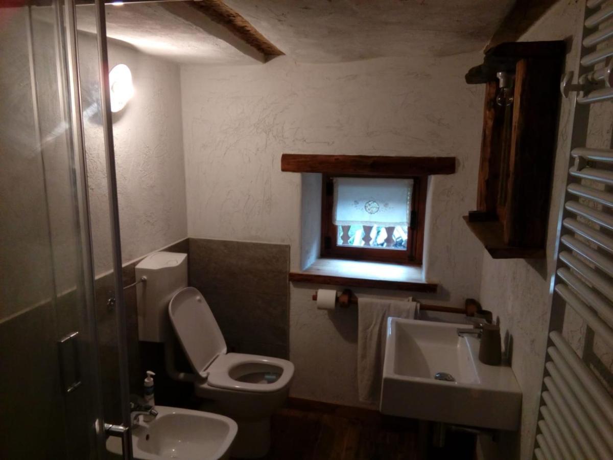 Agri-B&B Lou Col Canosio Esterno foto